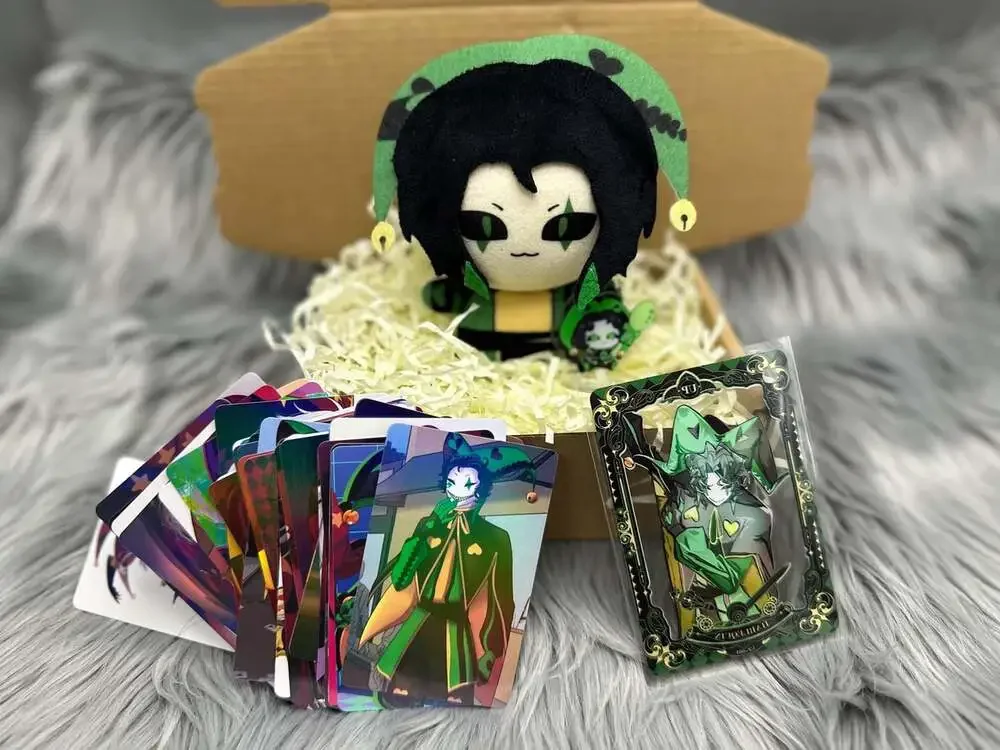 Harlequin-Inspired the Freak Circus Fan Gift Box– a Thoughtful Collection for th